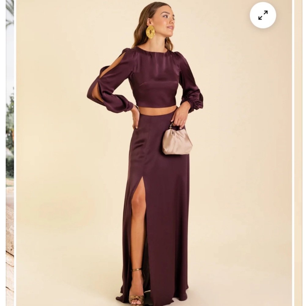 The-Are Two-Piece Set with Slit - Picture 2 of 3